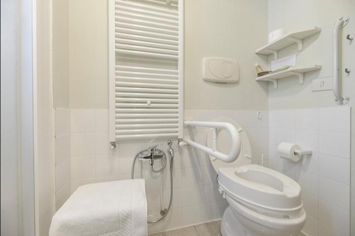 Vigna Sant' Amico Country House Morro dʼAlba Εξωτερικό φωτογραφία